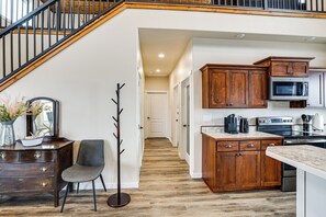 Interior - Laptop-friendly Grangeville Getaway w/ Fire Pit! (Grangeville)