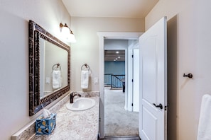 Interior - Laptop-friendly Grangeville Getaway w/ Fire Pit! (Grangeville)