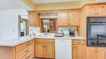 Apartment (3 Bedrooms) | Interior