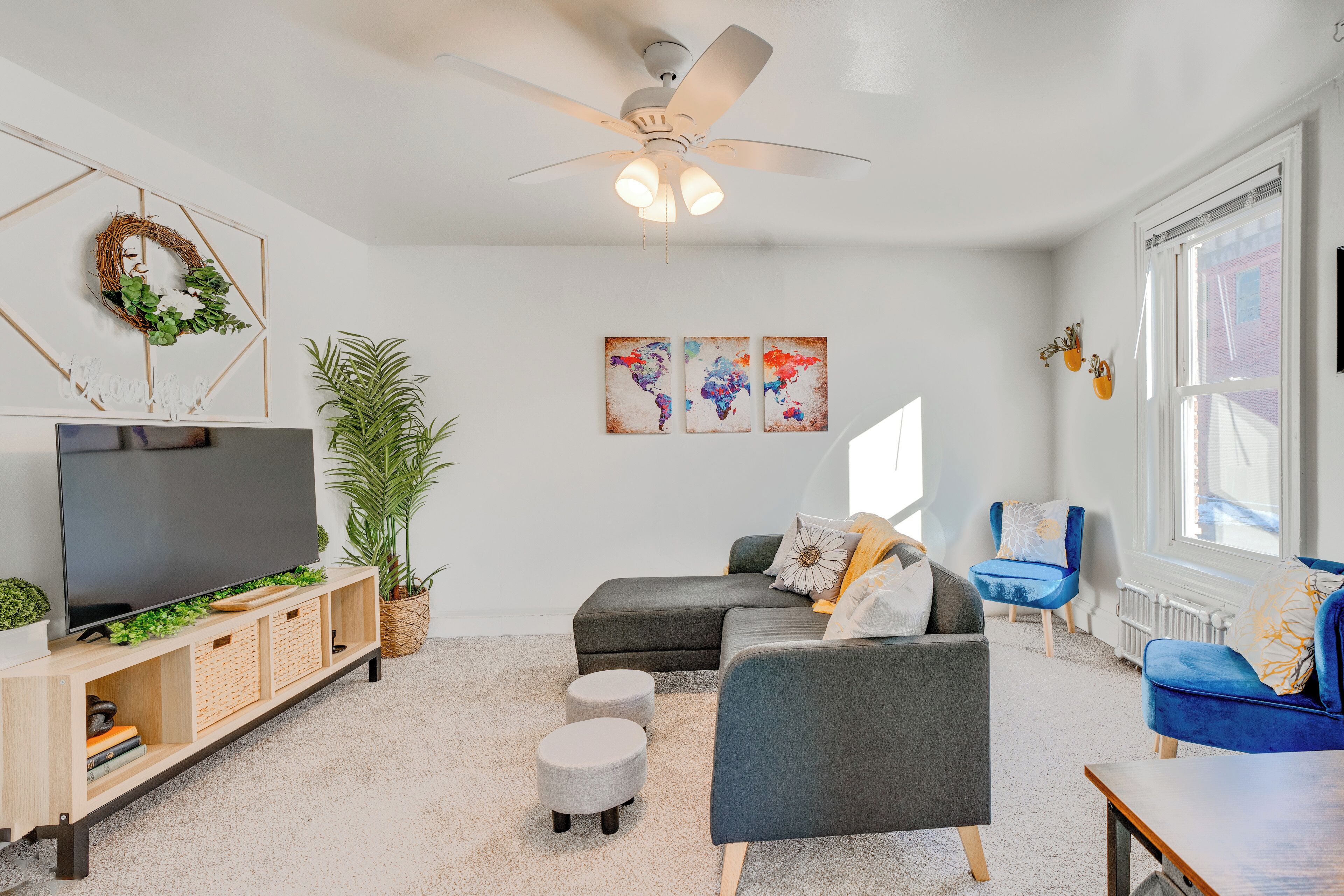 Apartment (3 Bedrooms) | Front of property