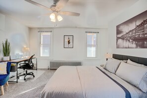 Apartment (3 Bedrooms) | Interior - Charming Pottstown Apartment - Walk to Town! (Pottstown)