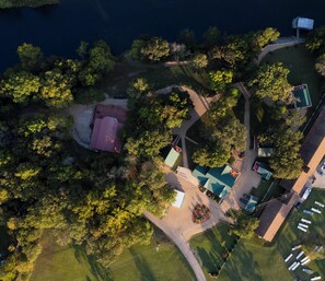Aerial view - River Ridge Inn (Norfork)