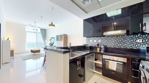 Fridge, microwave, oven, stovetop