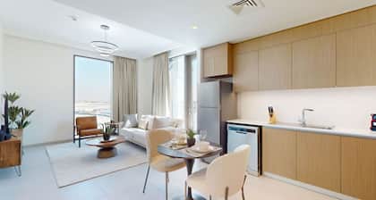 Lux 1 Bed | Creek Harbour | Stunning Skyline Views I Summer at Creek Beach Tower