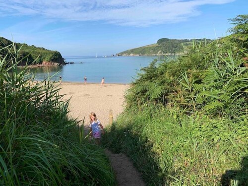 Traditional 3 bedroom Cottage, Dartmoor & Beaches