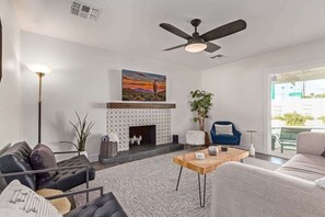 Smart TV, offices