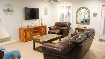 Smart TV, DVD player