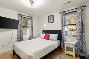 2 habitaciones, tabla de planchar con plancha y wifi gratis 
