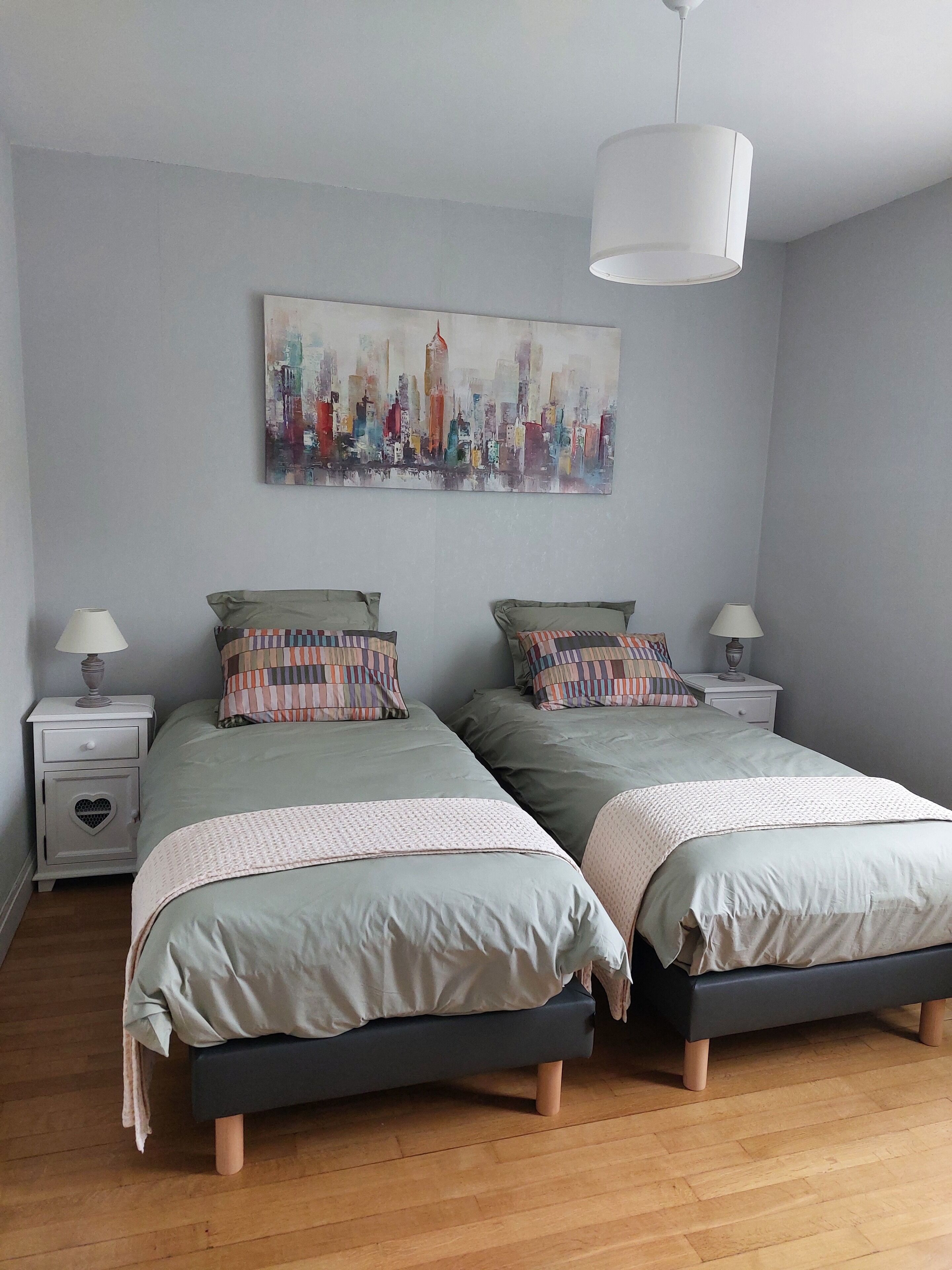 2 chambres, Wi-Fi gratuit, draps fournis