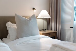 Literie de qualité supérieure, coffres-forts dans les chambres