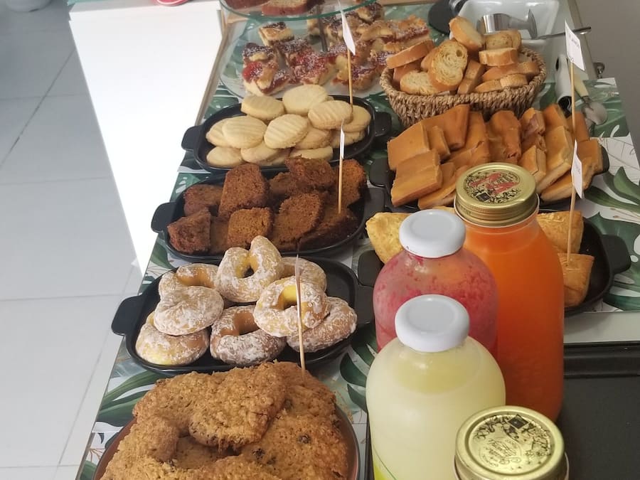 Daily continental breakfast (USD 8 per person)