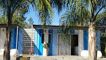 Standard Room | 1 bedroom, premium bedding, down duvets, memory-foam beds