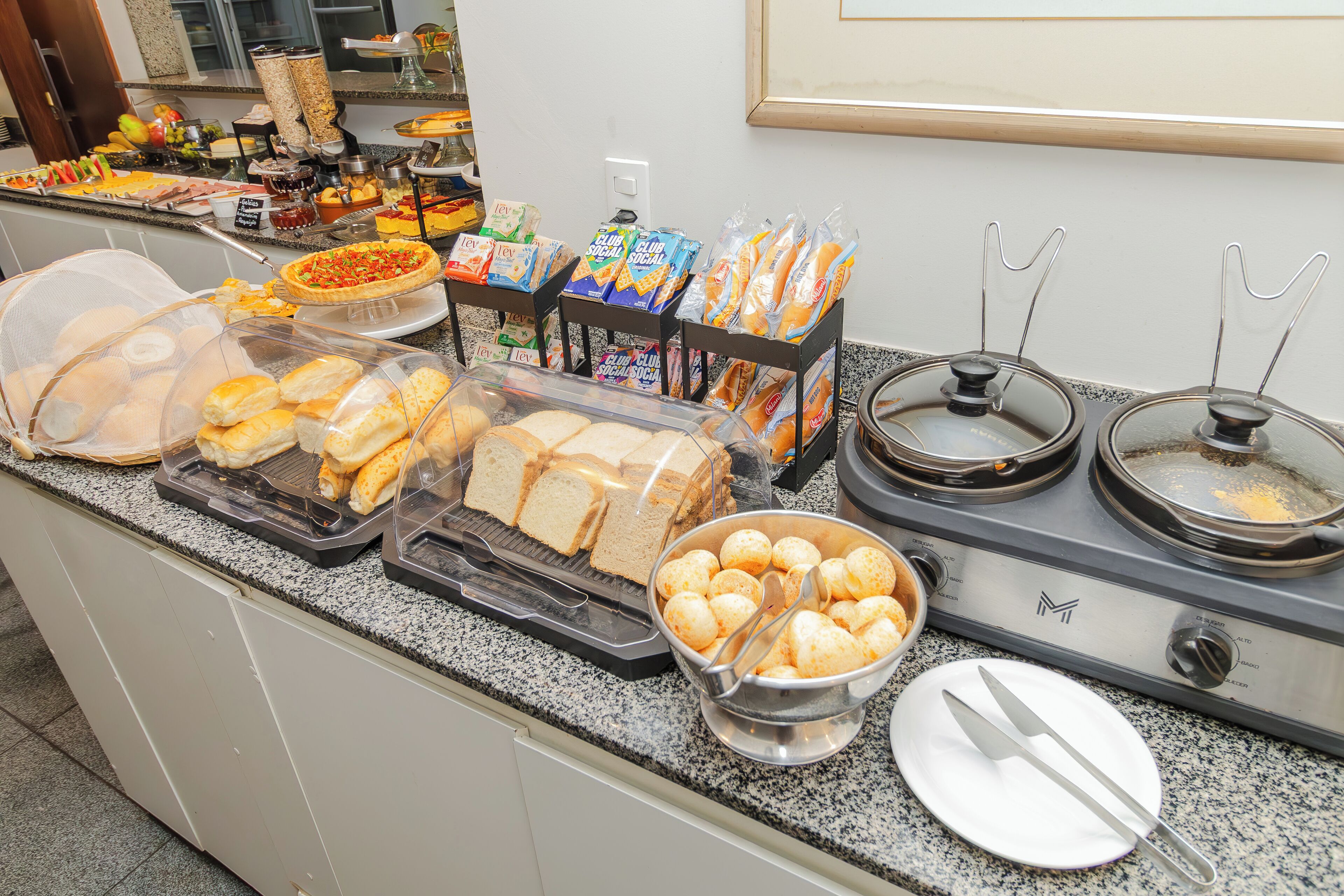 Desayuno bufé gratuito y diario