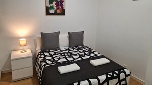 Luokittelematon kuva, 4 kautta 25, painike