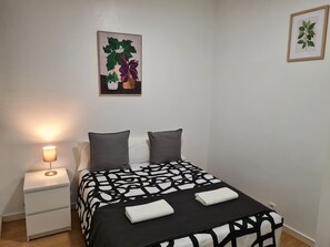 Studio | Fer et planche à repasser, Wi-Fi gratuit