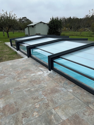 Maison avec plan d'eau ( pêche no kill ) et piscine privée 8x4