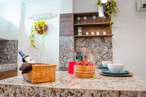 Dining - Apartamento de Lujo de Estilo Berlinés (Guayaquil)