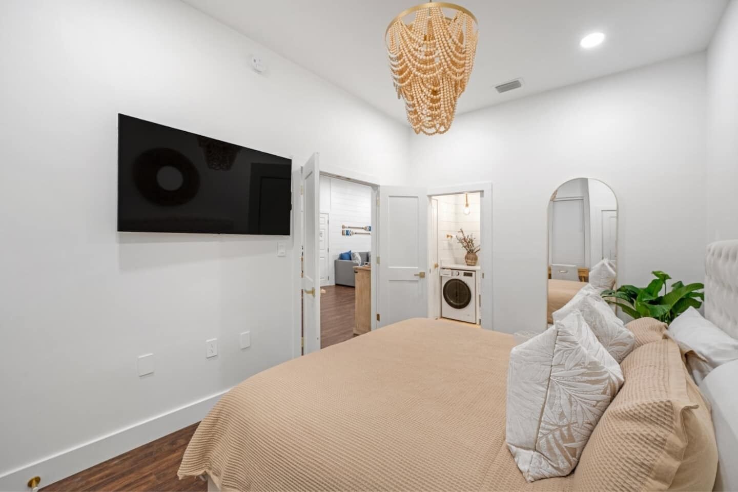 1 bedroom, iron/ironing board, free WiFi, bed sheets