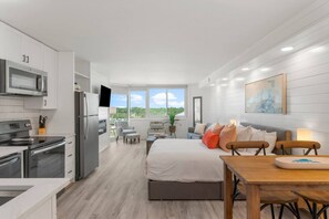 1 quarto, Wi-Fi de cortesia, roupa de cama
