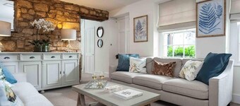 Beautiful Cotswold Cottage in Rodborough, Stroud