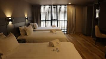 1 habitación, ropa de cama de alta calidad, edredón y minibar