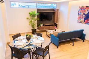 Dining - 2 Apartamentos de Lujo Juntos (Guayaquil)