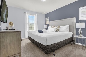 5 bedrooms, iron/ironing board, WiFi, bed sheets - Disney Dream Deal: 10% OFF 7 Nights! Pool + Game Room Paradise! (Kissimmee)