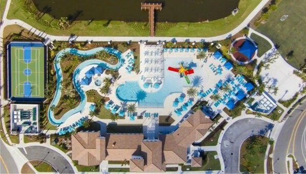 Piscine extérieure, piscine chauffée