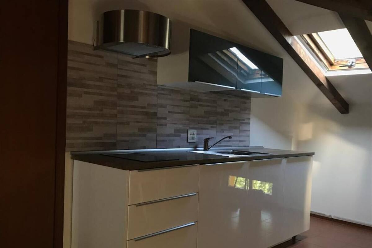 Standard Apartment | Private kitchenette | Fridge, microwave