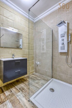 Haartrockner, Handtücher