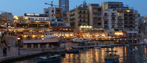 Marina/club náutico