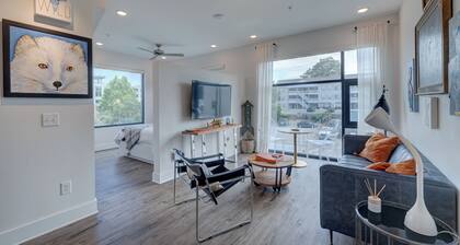 The Hive 201 King Suite by BlueStar