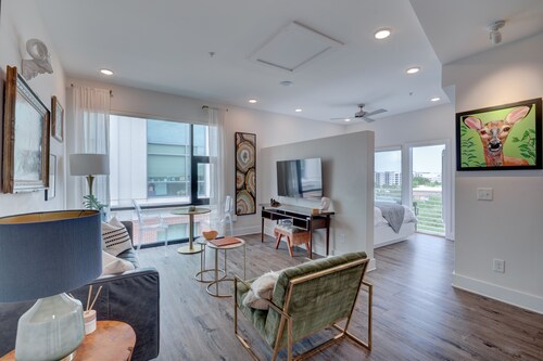 The Hive 302 King Balcony by BlueStar