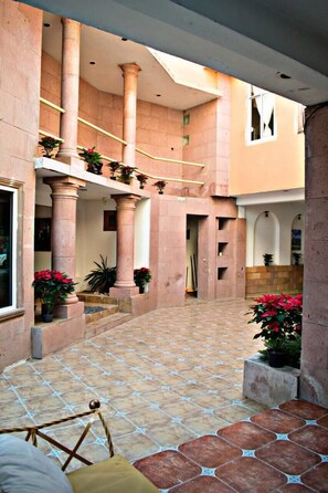 Exterior - Hotel Alameda maravatio (Maravatío)