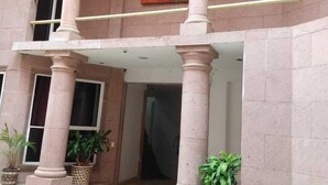 Exterior - Hotel Alameda maravatio  (Maravatío)