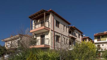 Façade de lâhĂ©bergement