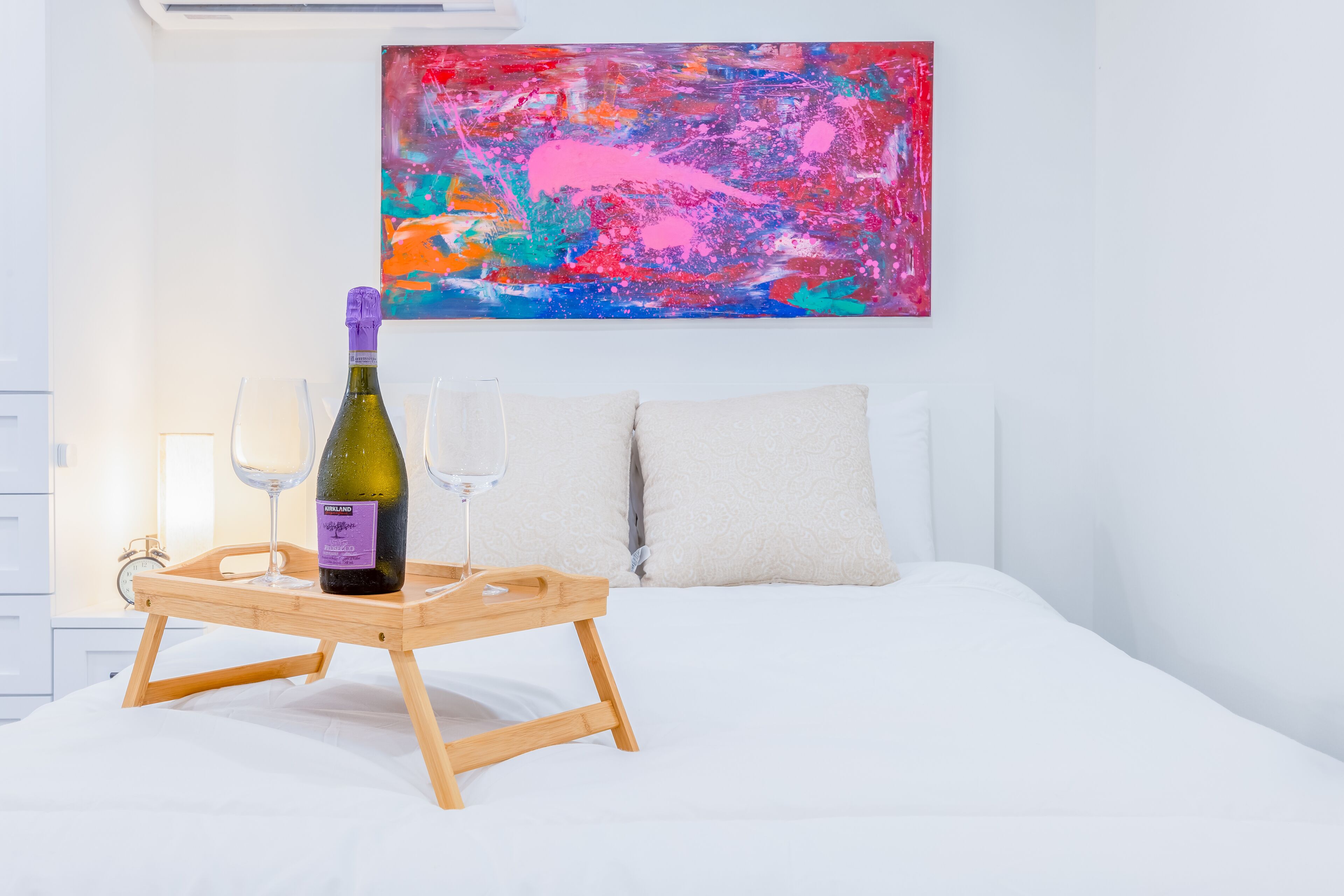 1 habitación, escritorio, tabla de planchar con plancha y wifi gratis 