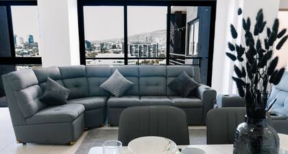 Luxury Penthouse with Panoramic view of El Escalon! Washer/AC/Wifi 3 Full Baths