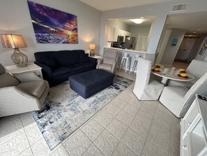 Smart TV - Destin West Gulfside #406 - Amazing Beach View with Free Beach Service! (Fort Walton Beach)