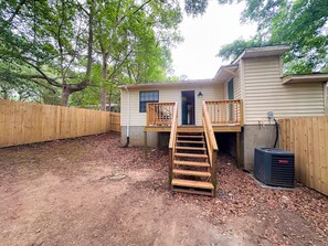 Terrace/patio - Your Perfect Home Away From Home (Tallahassee)