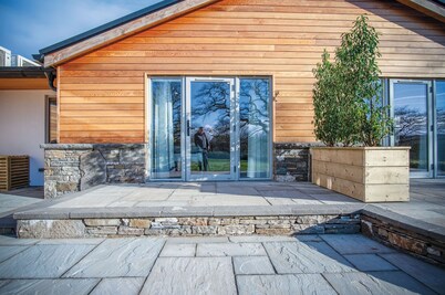 The Sleeping Giant - Pen Y Cae Inn