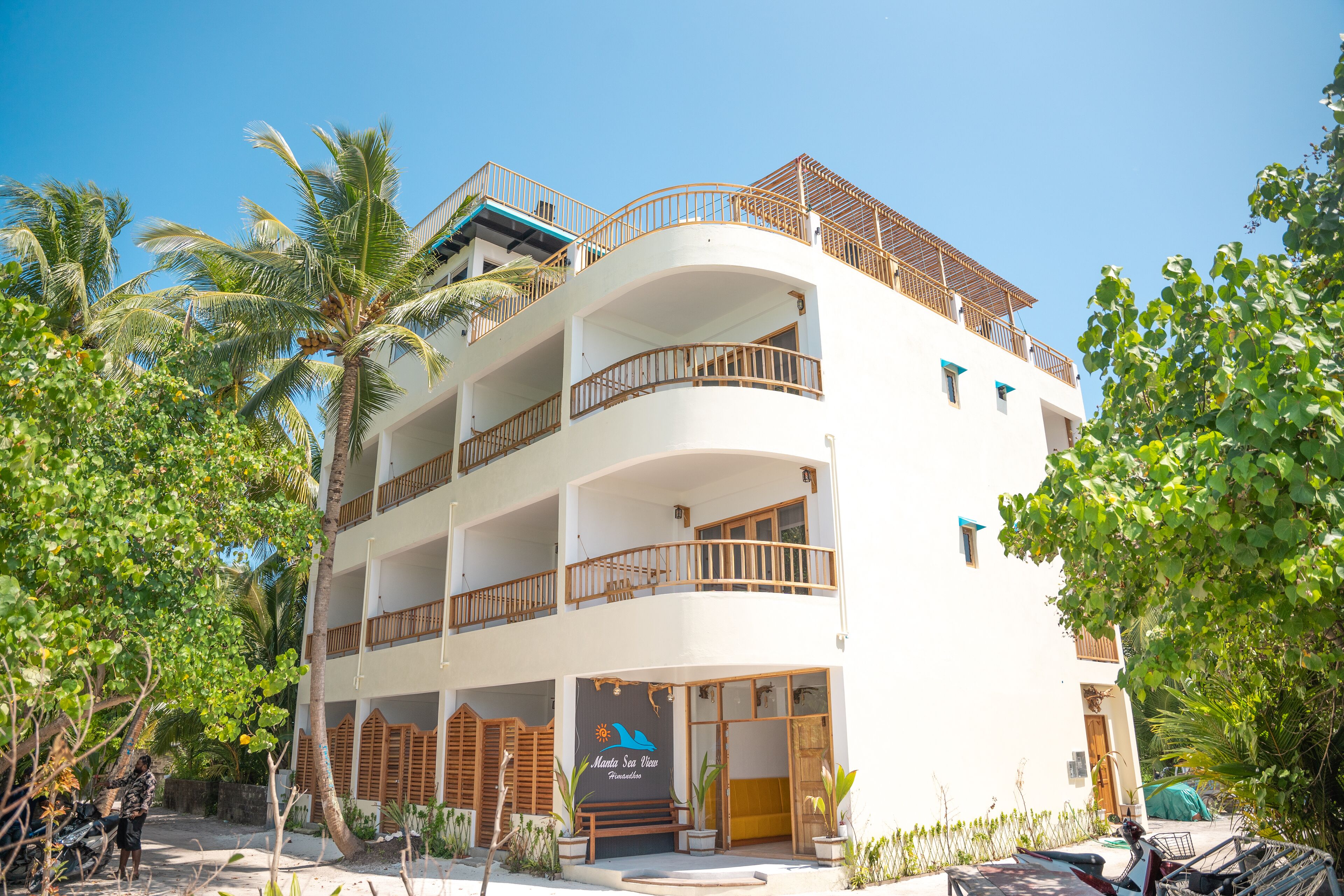 Photo - Manta Sea View Himandhoo