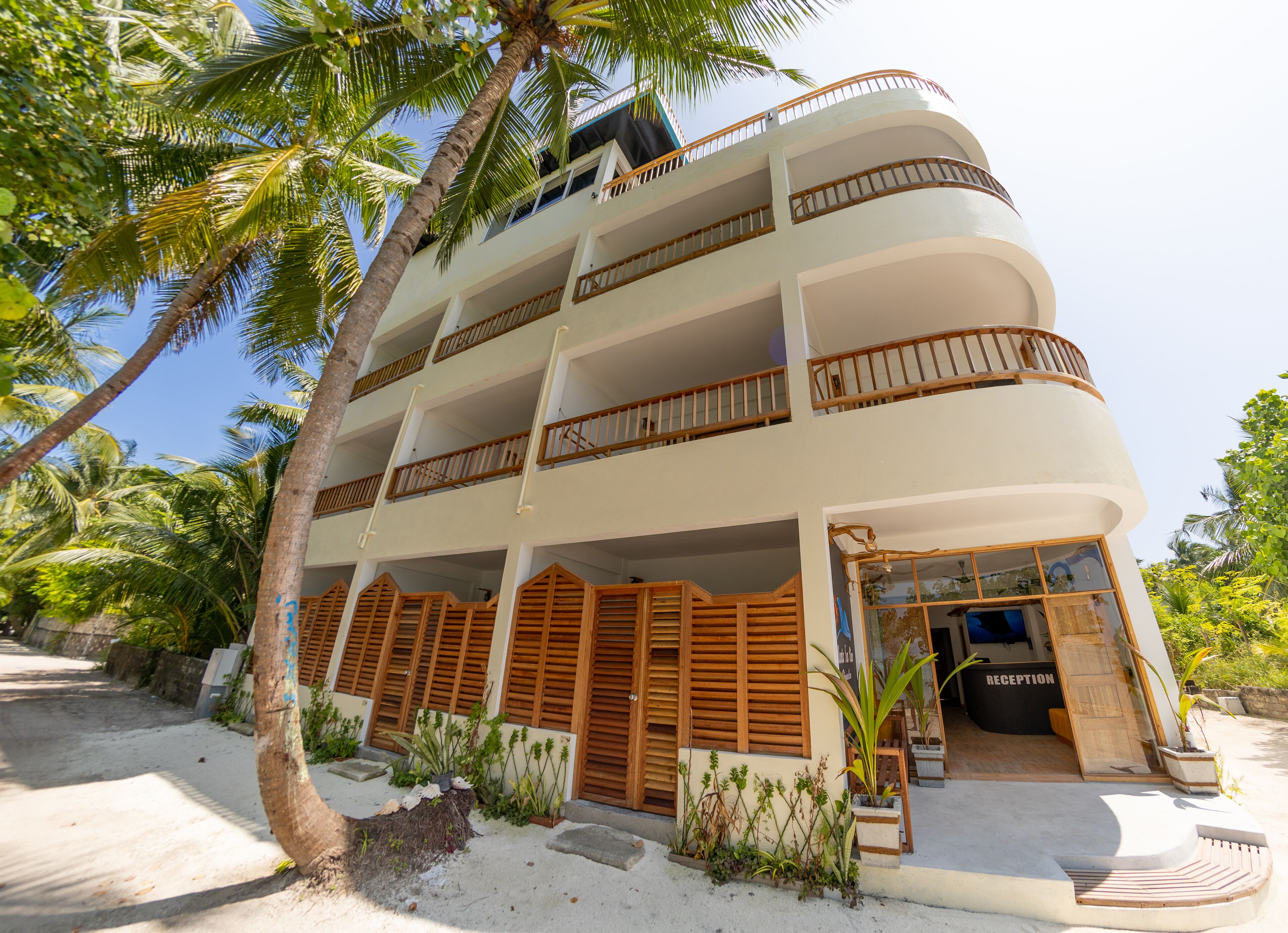 Photo - Manta Sea View Himandhoo