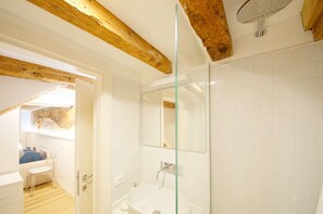 Bathroom - DolceVita Apartments N. 506 (Venice)