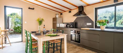 Frigorifero, forno, lavastoviglie, macchina per tè/caffè