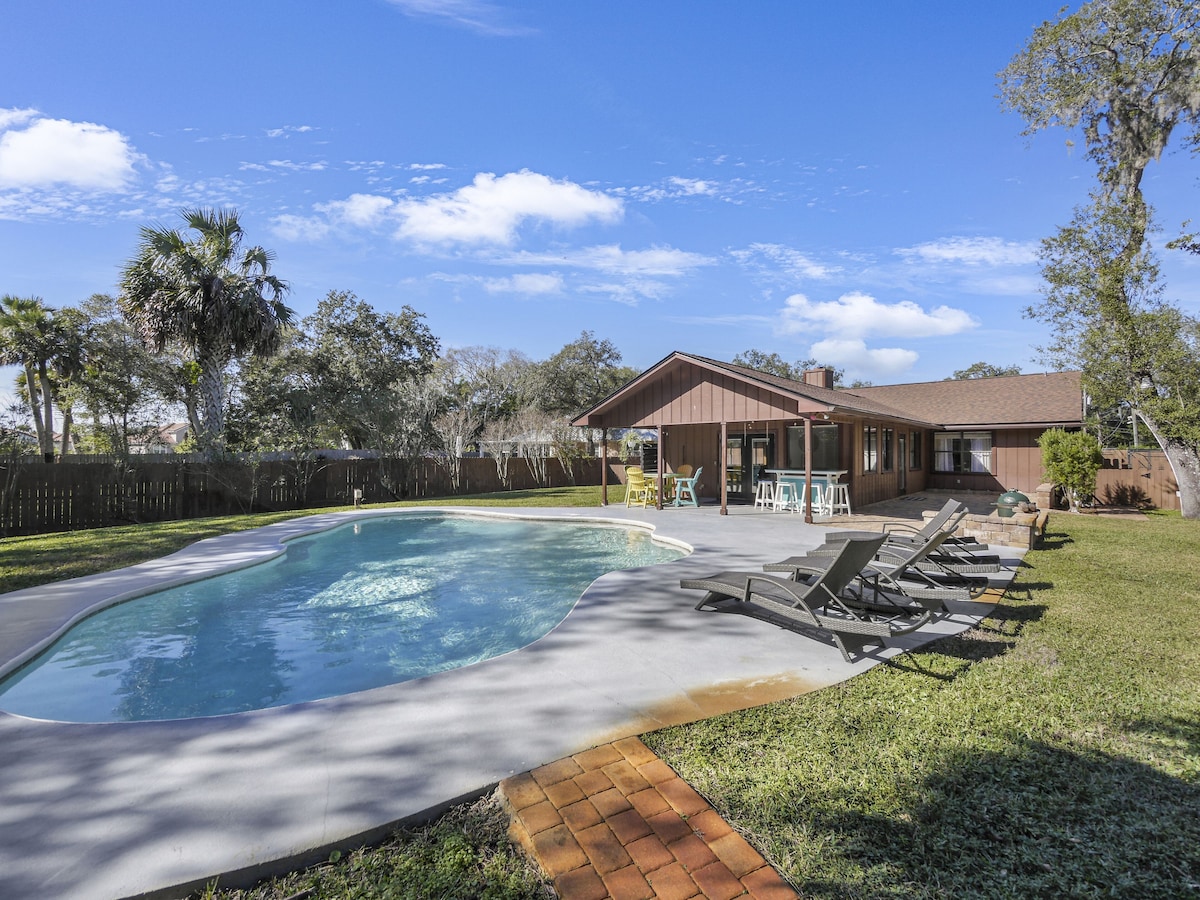 Photo 25 of Spacious Home Prime Location of St. Augustine: Pool, Hot Tub, & Fire Pit