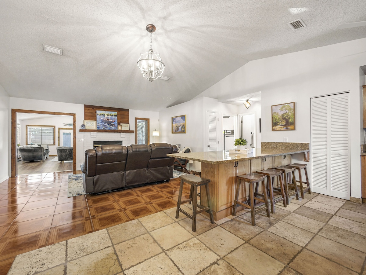 Photo 4 of Spacious Home Prime Location of St. Augustine: Pool, Hot Tub, & Fire Pit