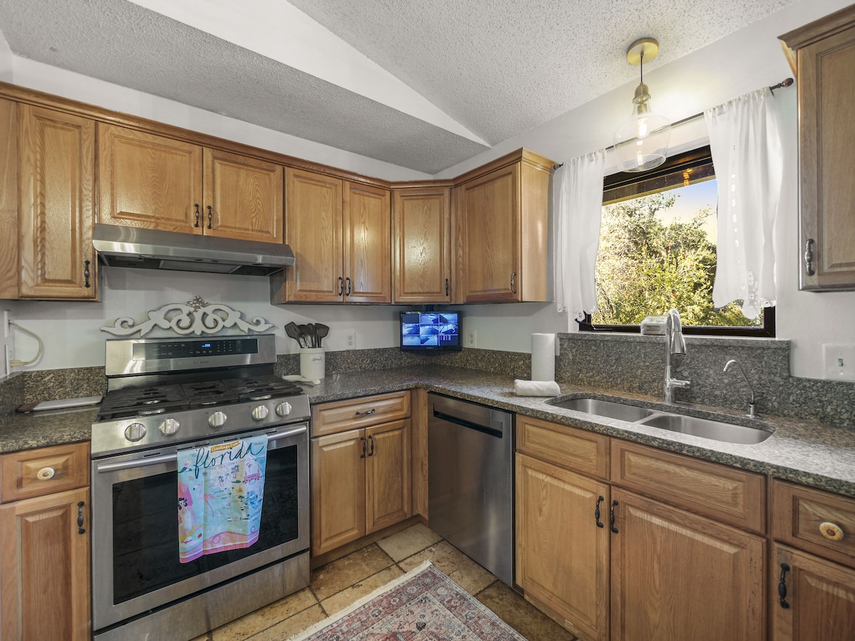 Photo 3 of Spacious Home Prime Location of St. Augustine: Pool, Hot Tub, & Fire Pit