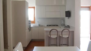 Apartment | Private kitchen - DolceVita Apartments N. 413 (Venice)