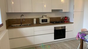 Apartment | Private kitchen - DolceVita Apartments N. 413 (Venice)